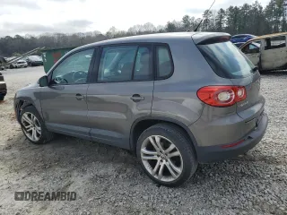 2010 Volkswagen Tiguan Wolfsburg Edition z VIN WVGAV7AX6AW526069, wystawiony jako Copart lot #48891465 z przebiegiem 148 424 mil mil oraz Szkoda całkowita • Salvage title. Historia ofert i sprzedaży dostępna na DreamBid. Obrazek 2.