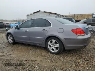 2005 Acura RL with VIN JH4KB16505C012472, listed as a Copart auction lot 84663124 with 129,342 mi miles and Clean Title. Bid and sale history available at carsss.com. Image 2.