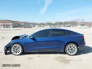 2022 Tesla Model 3 Long Range with VIN 5YJ3E1EB0NF191717, listed as a IAAI auction lot 41722202 with 67,811 mi miles. Bid and sale history available at carsss.com. Image 13.
