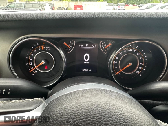 2020 Jeep Gladiator Sport S with VIN 1C6HJTAG7LL126346, listed as a Copart auction lot 64499175 with 147,236 mi miles and Clean title. Bid and sale history available at DreamBid. Image 8.