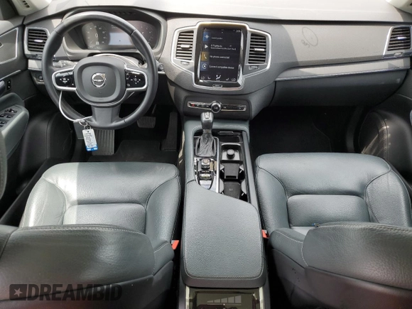 2020 Volvo XC90 Momentum with VIN YV4A22PK8L1559714, listed as a Copart auction lot 54507945 with 48,612 mi miles and Salvage title. Bid and sale history available at DreamBid. Image 8.