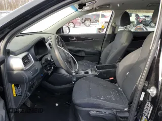 2018 Kia Sorento LX with VIN 5XYPG4A31JG408206, listed as a Copart auction lot 43334625 with 79,963 mi miles and Salvage Title. Bid and sale history available at carsss.com. Image 7.