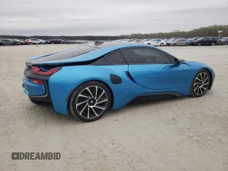 2015 BMW i8 z VIN WBY2Z2C52FV392054, wystawiony jako Copart lot #48444544 z przebiegiem 32 079 mil mil oraz Czysty tytuł • Clean title. Historia ofert i sprzedaży dostępna na DreamBid. Obrazek 3.