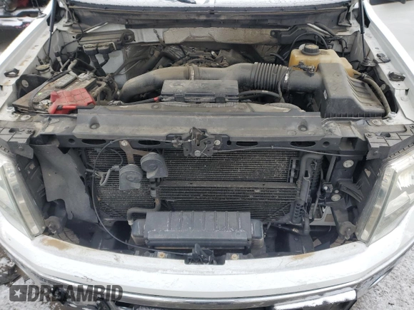 2013 Ford F-150 XL с VIN 1FTFW1ET4DKD49593, выставлен на аукционе Copart как лот 45813685 с пробегом Не указан миль и Чистый • Clean title. История ставок и продаж доступна на DreamBid. Изображение 11.
