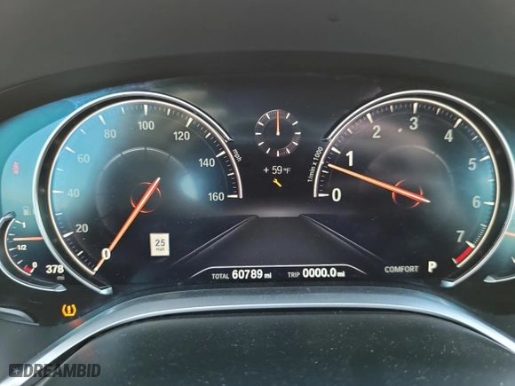 2019 BMW 7 Series 740i xDrive with VIN WBA7E4C55KGV28252, listed as a Copart auction lot 50657795 with 60789 miles and Salvage Title. Bid and sale history available at carsss.com. Image 8.