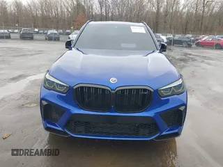 2022 BMW X5 M z VIN 5YMJU0C03N9M51891, wystawiony jako IAAI lot #41737922 z przebiegiem 35 725 mil mil oraz . Historia ofert i sprzedaży dostępna na DreamBid. Obrazek 11.