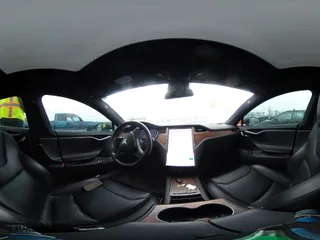 2018 Tesla Model S 75D with VIN 5YJSA1E20JF275490, listed as a IAAI auction lot 41855185 with 253,031 mi miles. Bid and sale history available at carsss.com. Image 20.