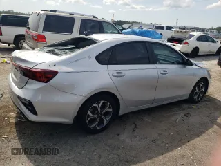 2021 Kia Forte LXS with VIN 3KPF24AD2ME290798, listed as a Copart auction lot 61677625 with 100,333 mi miles and Non repairable. Bid and sale history available at DreamBid. Image 3.