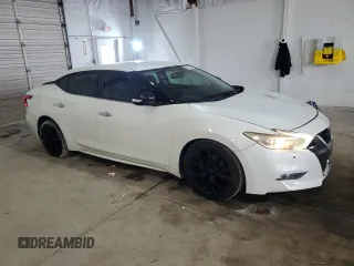 2017 Nissan Maxima SV z VIN 1N4AA6AP1HC420723, wystawiony jako Copart lot #58757085 z przebiegiem 84 714 mil mil oraz Czysty tytuł • Clean title. Historia ofert i sprzedaży dostępna na DreamBid. Obrazek 4.