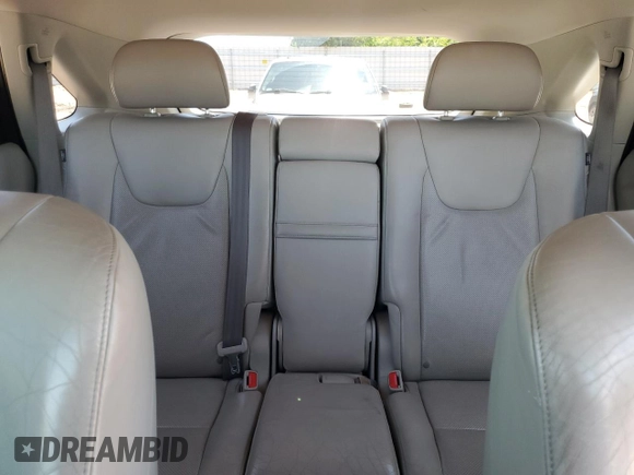 2011 Lexus RX 350 z VIN JTJZK1BA5B2004885, wystawiony jako Copart lot #59254955 z przebiegiem 152 699 mil mil oraz Szkoda całkowita • Salvage title. Historia ofert i sprzedaży dostępna na DreamBid. Obrazek 10.