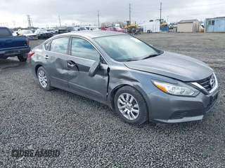 2017 Nissan Altima SR z VIN 1N4AL3AP0HN313305, wystawiony jako IAAI lot #41807901 z przebiegiem 109 558 mil mil oraz . Historia ofert i sprzedaży dostępna na DreamBid. Obrazek 1.