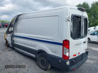 2018 Ford Transit with VIN 1FTBW2CM9JKB37641, listed as a IAAI auction lot 39954577 with Not provided miles and . Bid and sale history available at DreamBid. Image 3.