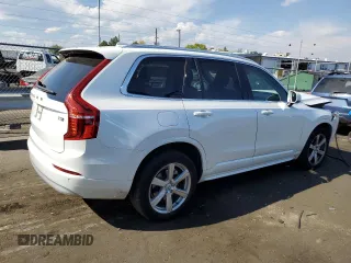 2022 Volvo XC90 Momentum with VIN YV4102PK9N1860873, listed as a Copart auction lot 75567144 with 13,675 mi miles and Salvage Title. Bid and sale history available at carsss.com. Image 3.