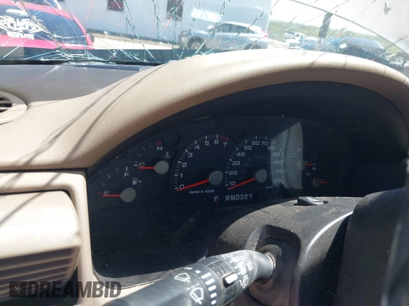 2004 Ford Explorer XLT с VIN 1FMZU73EX4UC06304, выставлен на аукционе IAAI как лот 42060816 с пробегом Не указан миль и . История ставок и продаж доступна на DreamBid. Изображение 7.