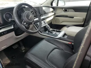2024 Kia Carnival LX with VIN KNDNB4H32R6322932, listed as a Copart auction lot 47291885 with 17,021 mi miles and Salvage Title. Bid and sale history available at carsss.com. Image 7.