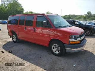 2003 Chevrolet Express Cargo z VIN 1GCFG15T431220187, wystawiony jako Copart lot #60332025 z przebiegiem 151 706 mil mil oraz Szkoda całkowita • Salvage title. Historia ofert i sprzedaży dostępna na DreamBid. Obrazek 4.