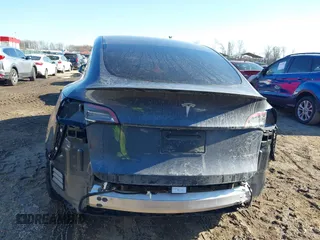 2023 Tesla Model Y Performance with VIN 7SAYGDEF1PF674417, listed as a IAAI auction lot 41421594 with 28,928 mi miles and . Bid and sale history available at DreamBid. Image 17.