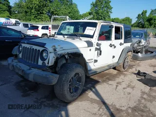 2016 Jeep Wrangler Unlimited Sport z VIN 1C4BJWDG5GL257423, wystawiony jako IAAI lot #42530026 z przebiegiem 157 072 mil mil oraz . Historia ofert i sprzedaży dostępna na DreamBid. Obrazek 17.