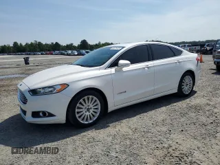 2014 Ford Fusion SE Hybrid with VIN 3FA6P0LU1ER308330, listed as a Copart auction lot 63375405 with 177,507 mi miles and Salvage title. Bid and sale history available at DreamBid. Image 1.
