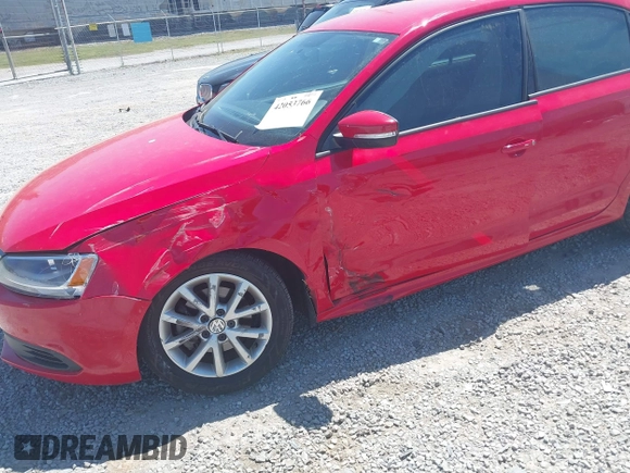 2012 Volkswagen Jetta Sedan SE w/Convenience with VIN 3VWDX7AJOCM340325, listed as a IAAI auction lot 42053766 with 171,254 mi miles. Bid and sale history available at carsss.com. Image 6.