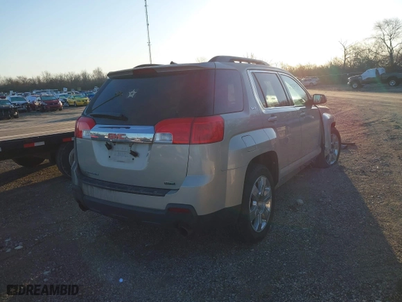 2012 GMC Terrain SLT-1 with VIN 2GKFLUE50C6187124, listed as a IAAI auction lot 41754397 with 178,038 mi miles. Bid and sale history available at carsss.com. Image 4.