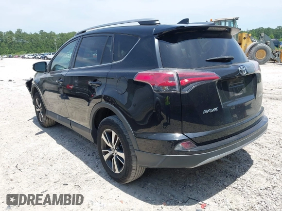 2018 Toyota RAV4 XLE z VIN 2T3WFREVXJW491725, wystawiony jako IAAI lot #42216365 z przebiegiem 76 365 mil mil oraz . Historia ofert i sprzedaży dostępna na DreamBid. Obrazek 3.