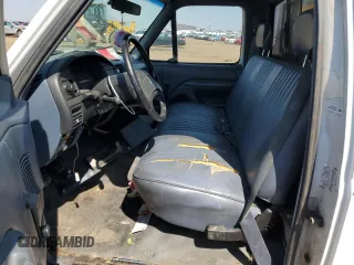 1992 Ford F-150 with VIN 1FTDF15Y6NNA72948, listed as a Copart auction lot 70535984 with 0 mi miles and Clean Title. Bid and sale history available at carsss.com. Image 7.