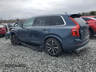 2022 Volvo XC90 Momentum with VIN YV4A221KXN1849335, listed as a Copart auction lot 51235125 with 20,312 mi miles and Salvage title. Bid and sale history available at DreamBid. Image 2.