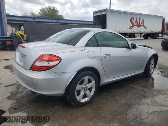 2006 Mercedes-Benz SLK 280 z VIN WDBWK54F76F091837, wystawiony jako Copart lot #47734745 z przebiegiem 253 458 mil mil oraz Szkody całkowita. Historia ofert i sprzedaży dostępna na DreamBid. Obrazek 3.