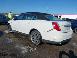 2009 Lincoln MKS with VIN 1LNHM93R39G620539, listed as a IAAI auction lot 41969146 with 170,253 mi miles. Bid and sale history available at carsss.com. Image 3.