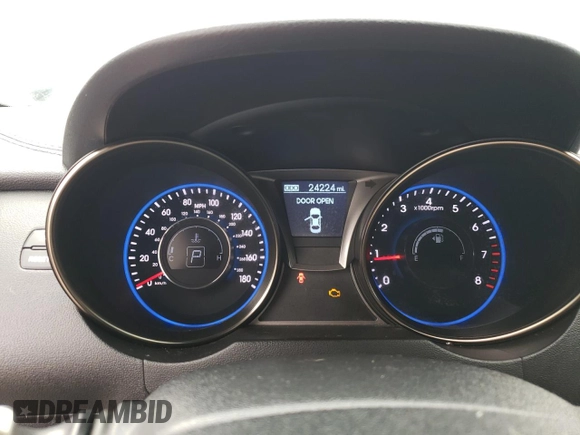 2015 Hyundai Genesis Coupe 3.8L Base with VIN KMHHT6KJ5FU130078, listed as a Copart auction lot 71293234 with 24,224 mi miles and Salvage title. Bid and sale history available at DreamBid. Image 9.