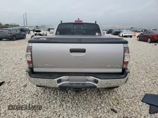 2014 Toyota Tacoma with VIN 3TMMU4FN0EM072840, listed as a Copart auction lot 51740805 with 128,678 mi miles and Salvage title. Bid and sale history available at DreamBid. Image 6.