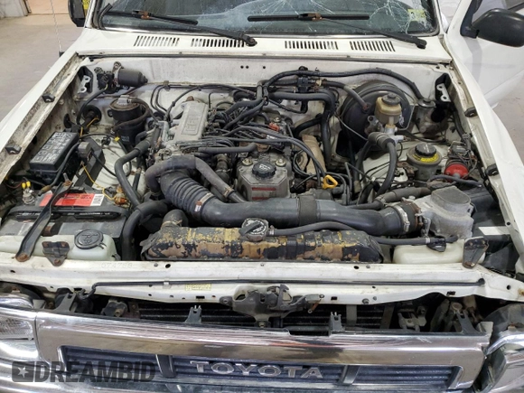 1991 Toyota Pickup с VIN JT4RN13P5M6028497, выставлен на аукционе Copart как лот 52332455 с пробегом 151 274 миль миль и Списание • Salvage title. История ставок и продаж доступна на DreamBid. Изображение 12.