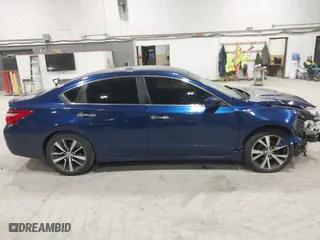 2016 Nissan Altima 2.5 SL with VIN 1N4AL3AP1GC269762, listed as a IAAI auction lot 41747676 with 79,792 mi miles. Bid and sale history available at carsss.com. Image 13.