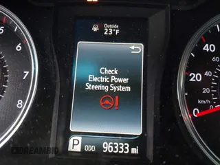 2017 Toyota Camry XLE z VIN 4T1BF1FK8HU385300, wystawiony jako IAAI lot #41088486 z przebiegiem 96 333 mil mil oraz . Historia ofert i sprzedaży dostępna na DreamBid. Obrazek 15.