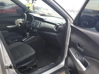 2019 Nissan Kicks S with VIN 3N1CP5CU7KL544735, listed as a IAAI auction lot 41581599 with 135,348 mi miles and . Bid and sale history available at DreamBid. Image 5.