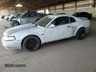 2002 Ford Mustang GT Deluxe z VIN 1FAFP42XX2F123530, wystawiony jako Copart lot #60904235 z przebiegiem Nie podano mil oraz Czysty tytuł • Clean title. Historia ofert i sprzedaży dostępna na DreamBid. Obrazek 1.