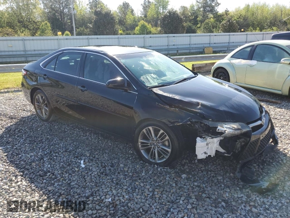 2017 Toyota Camry XLE with VIN 4T1BF1FK7HU362221, listed as a Copart auction lot 52102405 with 142,114 mi miles and Clean Title. Bid and sale history available at carsss.com. Image 4.