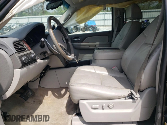 2007 Chevrolet Avalanche LTZ with VIN 3GNFK12347G161398, listed as a Copart auction lot 53800355 with 188,117 mi miles and Salvage Title. Bid and sale history available at DreamBid. Image 7.