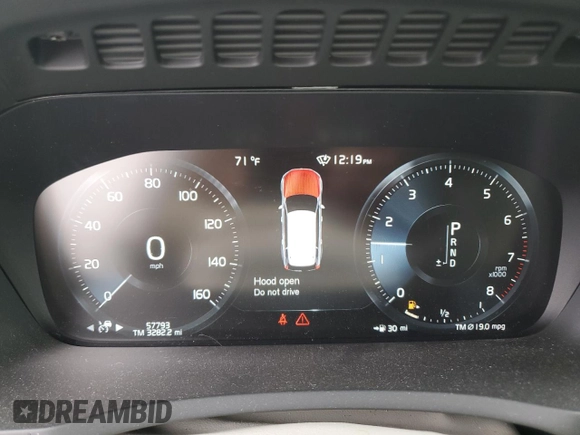 2021 Volvo XC90 Momentum z VIN YV4102CK2M1751708, wystawiony jako Copart lot #85919094 z przebiegiem 57 793 mil mil oraz Szkoda całkowita • Salvage title. Historia ofert i sprzedaży dostępna na DreamBid. Obrazek 9.