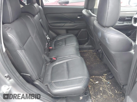 2020 Mitsubishi Outlander ES z VIN JA4AZ3A34LZ021352, wystawiony jako IAAI lot #41853465 z przebiegiem 92 412 mil mil oraz . Historia ofert i sprzedaży dostępna na DreamBid. Obrazek 8.