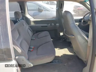 1999 Dodge Caravan с VIN 2B4FP25B3XR273815, выставлен на аукционе IAAI как лот 42074195 с пробегом 169 591 миль миль и . История ставок и продаж доступна на DreamBid. Изображение 8.