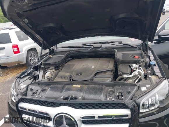 2021 Mercedes-Benz GLS 450 with VIN 4JGFF5KE7MA424253, listed as a IAAI auction lot 42254724 with 45,504 mi miles and . Bid and sale history available at DreamBid. Image 10.