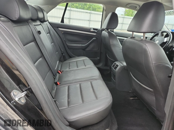 2009 Volkswagen Jetta SE with VIN 3VWRZ71K39M079676, listed as a Copart auction lot 60407665 with 171,855 mi miles and Non repairable. Bid and sale history available at DreamBid. Image 10.