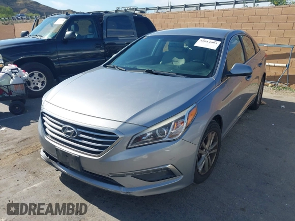 2015 Hyundai Sonata SE with VIN 5NPE24AF0FH182997, listed as a IAAI auction lot 42014095 with 80,109 mi miles and . Bid and sale history available at DreamBid. Image 2.