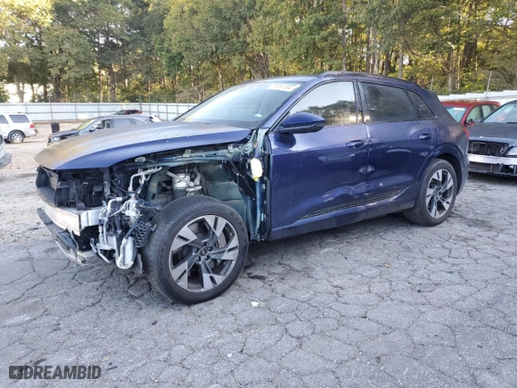 2022 Audi e-tron Premium with VIN WA1AAAGE4NB023022, listed as a Copart auction lot 76661104 with 25,465 mi miles and Salvage Title. Bid and sale history available at carsss.com. Image 1.