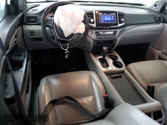 2016 Honda Pilot EX-L z VIN 5FNYF5H57GB034222, wystawiony jako Copart lot #45082095 z przebiegiem 132 745 mil mil oraz Szkoda całkowita • Salvage title. Historia ofert i sprzedaży dostępna na DreamBid. Obrazek 8.