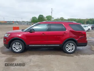 2018 Ford Explorer XLT z VIN 1FM5K8DH8JGA13677, wystawiony jako IAAI lot #42259550 z przebiegiem 71 257 mil mil oraz . Historia ofert i sprzedaży dostępna na DreamBid. Obrazek 14.