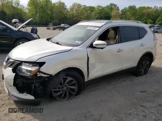 2016 Nissan Rogue SV z VIN 5N1AT2MVXGC781062, wystawiony jako Copart lot #54437925 z przebiegiem 81 876 mil mil oraz Szkody całkowita. Historia ofert i sprzedaży dostępna na DreamBid. Obrazek 1.