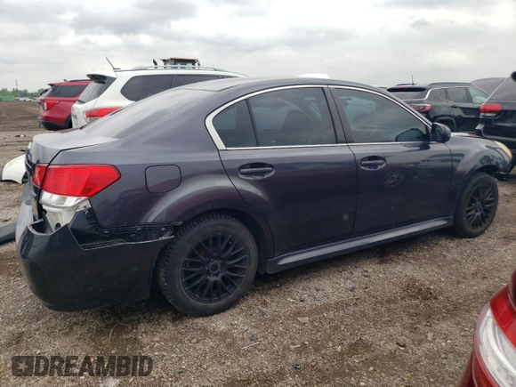 2012 Subaru Legacy Premium z VIN 4S3BMBC64C3043042, wystawiony jako Copart lot #61108885 z przebiegiem 141 089 mil mil oraz Szkoda całkowita • Salvage title. Historia ofert i sprzedaży dostępna na DreamBid. Obrazek 3.